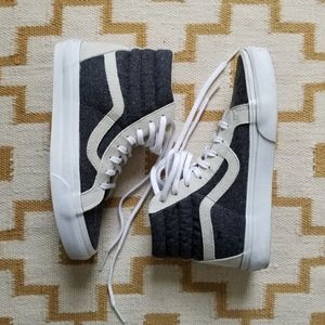 Vans unisex hi-top skater shoes
